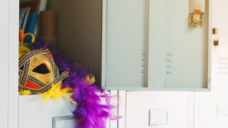 Ce cadouri poti primi la achizitia unui vestiar metalic?