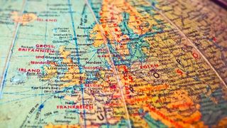 Carantină obligatorie pentru 14 zile! Lista completă a statelor şi zonelor considerate cu risc epidemiologic ridicat a fost actualizată