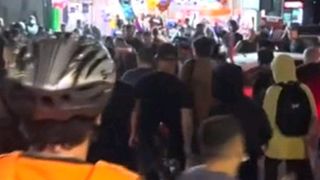 Români în Israel: Blocuri întregi și mașini distruse de atacuri