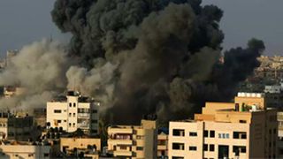 VIDEO - Fâșia Gaza, bombardată cu 1.000 de bombe de forțele Israelului