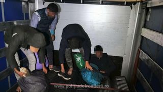 Şase ceţăţeni din Afganistan au &icirc;ncercat să treacă ilegal frontiera