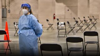 VIDEO - Ținta de vaccinare ar putea să nu fie atinsă. Centrele, goale