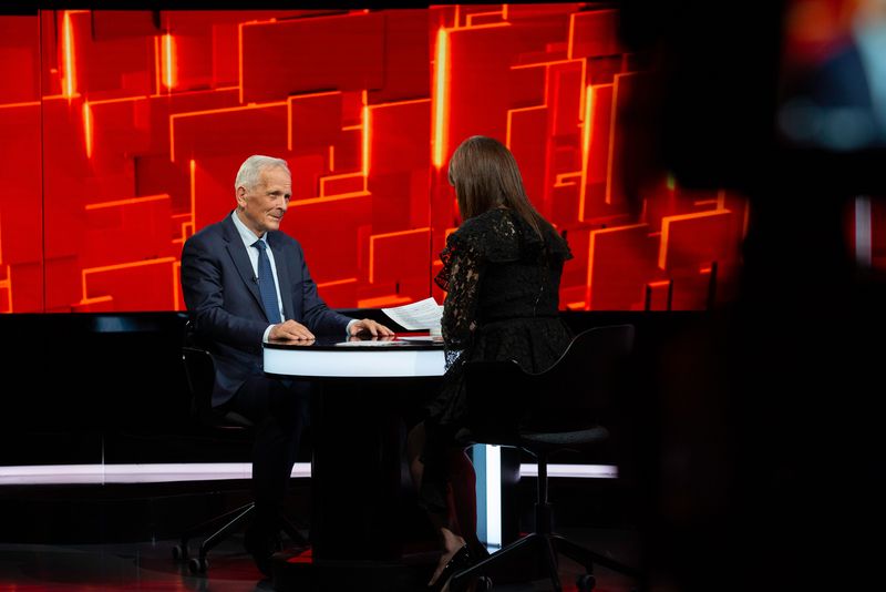 Theodor Stolojan, în această seară, la “40 de întrebări cu Denise Rifai”