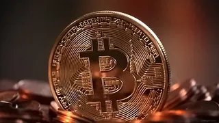 Bitcoin scade din nou. Ce alte monede au fost afectate