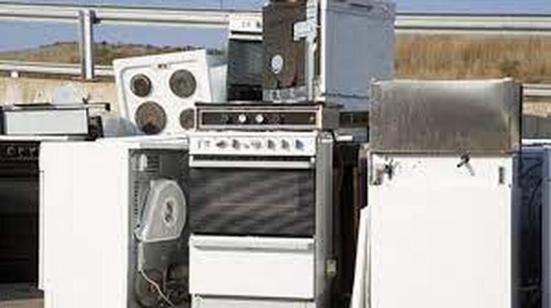 Rabla pentru electrocasnice 2021. Care este valoarea voucherelor pe care o poti primi daca te inscrii la Programului naţional de inlocuire a echipamentelor electrice şi electronice uzate