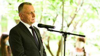 sorin c&icirc;mpeanu despre elevii infectați cu sars cov 2