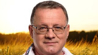 Ministrul Agriculturii, Adrian Oros: „Am trecut prin boala COVID-19, o formă destul de gravă, dar m-am vaccinat”
