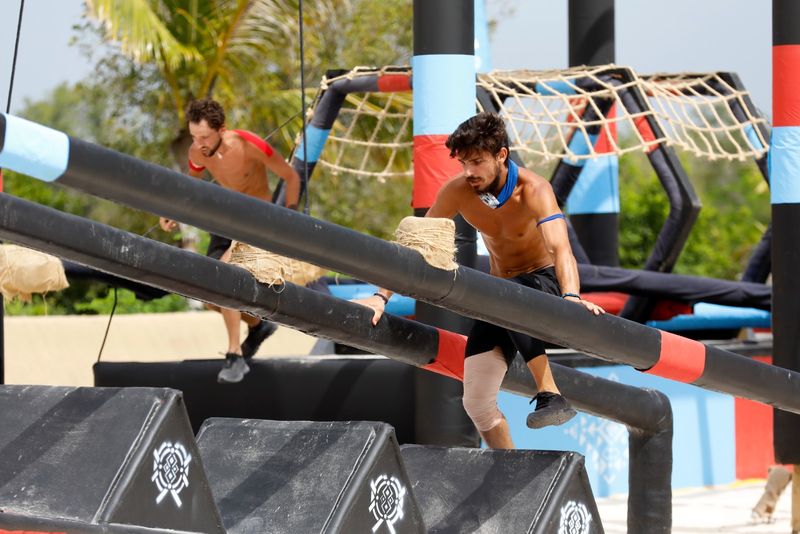 Moment crucial la “Survivor România”. Urmează unificarea echipelor  Cucu, de la Faimoși, a fost eliminat aseară din concursul de supraviețuire