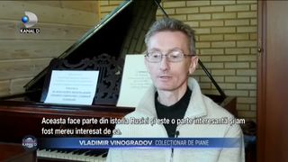 ARE 15 PIANE &Icirc;N CASĂ