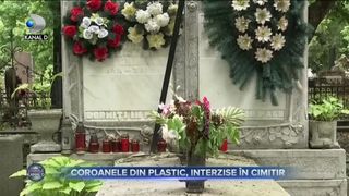 COROANELE DIN PLASTIC, INTERZISE &Icirc;N CIMITIR