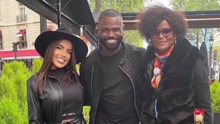 Roxana de la „Puterea Dragostei” și-a cunoscut soacra la Paris. Imagini inedite cu mama lui Sendo