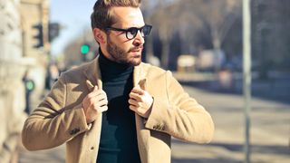 Stil masculin: cum să te îmbraci impecabil în fiecare zi