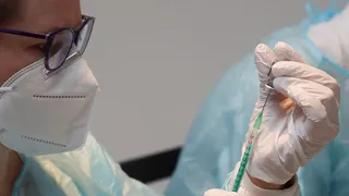 Medicul Valeriu Gheorghiţă: &bdquo;Copiii cu v&acirc;rsta &icirc;ntre 12 şi 15 ani se pot vaccina &icirc;mpotriva COVID-19&rdquo;