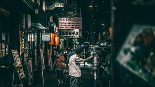 Un nou virus amenință omenirea. China a anunțat primul caz de transmitere la om a tulpinei gripei aviare H10N3