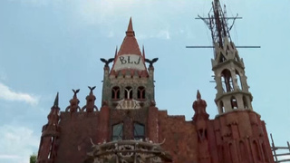 Duminica aceasta, de la ora 14:30, la “Asta-i România!”,  “Castelul Teleorman”