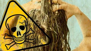 VIDEO | Alte 3 copile spălate pe cap cu otravă