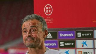 EURO 2020. Un supermeci din grupa E, pus în pericol de explozia cazurilor de COVID-19