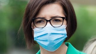 ”Ne putem aştepta la un val patru mai intens”. Ministrul Sănătăţii, avertisment pentru cei care NU se vaccinează