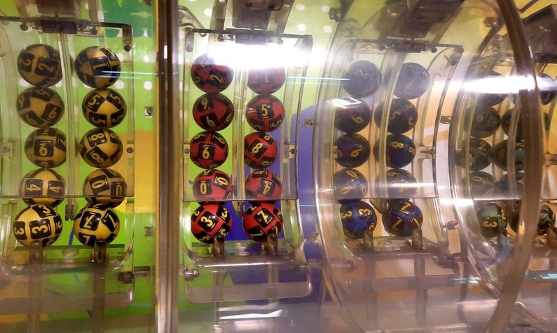 Rezultate Loto 6 din 49 și Joker, duminică 13 iunie 2021. Numerele extrase. Sumele puse în joc sunt uriașe!