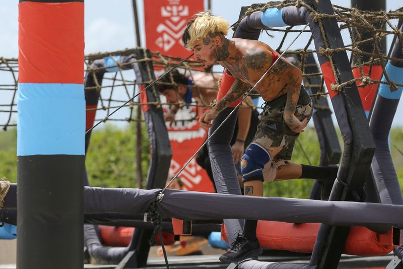 cosmin stanciu a plecat de la survivor