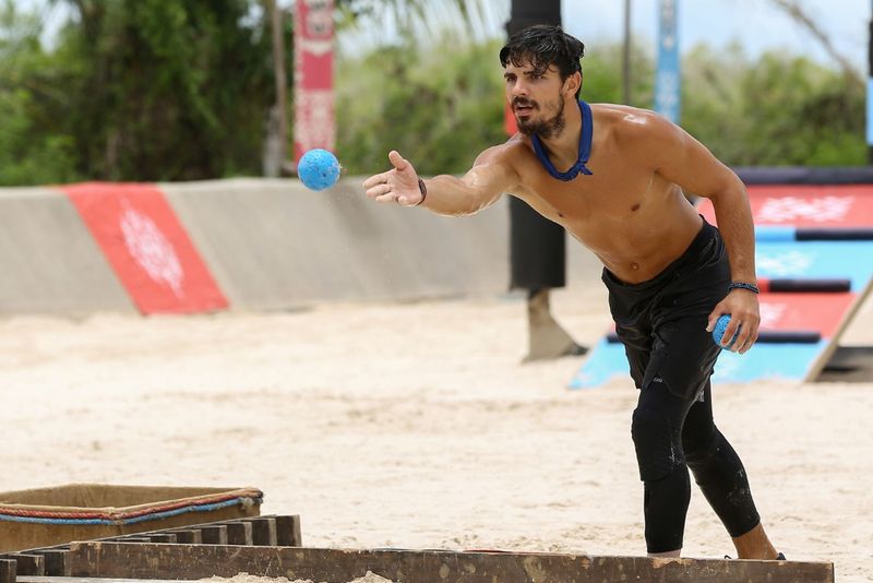 cosmin stanciu a plecat de la survivor