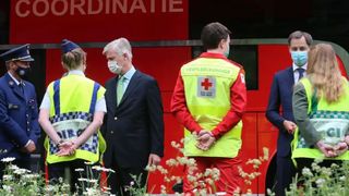 Tragedie &icirc;n Belgia! Un rom&acirc;n a murit şi alţi cinci sunt răniţi după ce o şcoală &icirc;n construcție s-a prăbușit