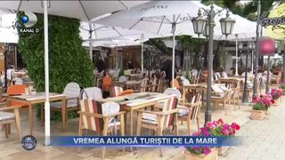 Vremea alungă turiștii de la mare