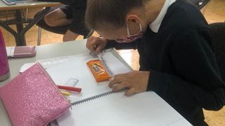 Începe Evaluarea Națională 2021. Vezi subiectele la Limba și Literatura Română