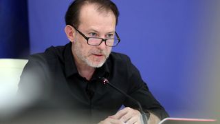 Alocațiile pentru copii vor crește o singură dată pe an. Premierul exclude majorarea din iulie 2022