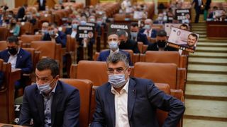 PSD a depus moțiunea de cenzură. Ce șanse sunt să cadă Guvernul