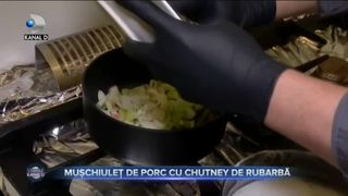 MUȘCHIULEȚ DE PORC CU CHUTNEY DE RUBARBĂ