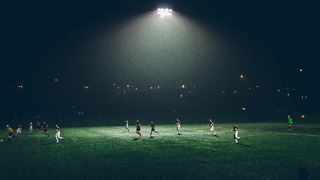 bărbați împușcați la un turneu de fotbal