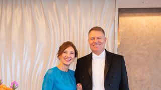 Cum s-a modificat averea lui Klaus Iohannis în ultimul an. Ce salariu are Carmen Iohannis ca profesor