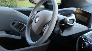 6 lucruri pe care să le știi despre serviciul de închirieri auto