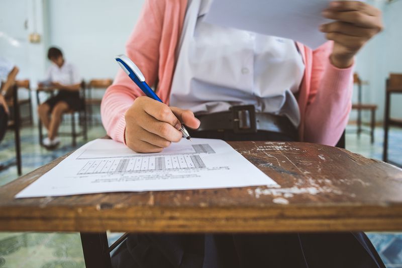 Subiecte Limba Materna BAC 2021 Edu.ro şi barem de corectare