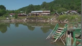 Băile Telega din Prahova - din stațiunea cândva renumită pentru tratamentele cu apă sărată și nămol, la ruină