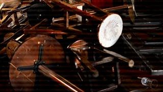 VIDEO | Bătaie cu mese și scaune. Scene incredibile la o terasă din Timișoara.