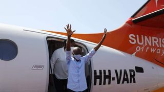 Președintele unei țări a fost ucis în propria casă. Soția este grav rănită