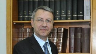 A murit ambasadorul României în Grecia, fostul ministru George Ciamba