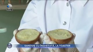 Sandviș cu &icirc;nghețată, la toaster