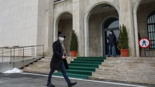 Aplicație pentru toate mijloacele de transport în comun. Anunțul premierului Cîțu