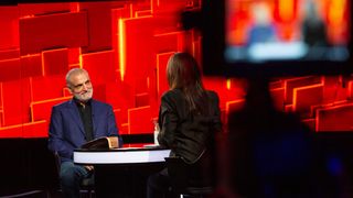 Damian Drăghici, unul dintre cei mai &icirc;ndrăgiți artiști rom&acirc;ni, dezvăluiri inedite, aseară, la &ldquo;40 de &icirc;ntrebări cu Denise Rifai&rdquo;