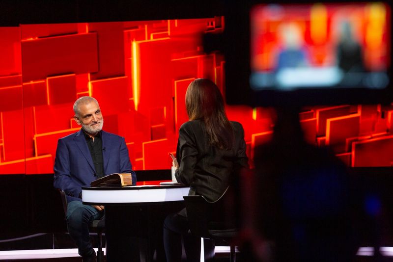 Damian Drăghici, unul dintre cei mai îndrăgiți artiști români, dezvăluiri inedite, aseară, la “40 de întrebări cu Denise Rifai”