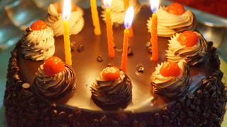 Urări de La mulţi ani pentru ziua de naştere: Cele mai frumoase mesaje