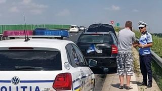 Atenție mare pe drumul spre mare. Aglomeraţie pe Autostrada A2 Bucureşti - Constanţa