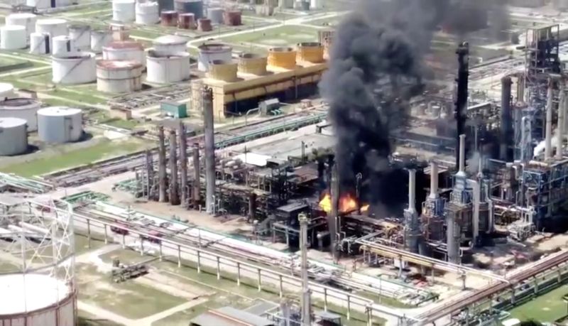 Explozie la Rafinăria Petromidia