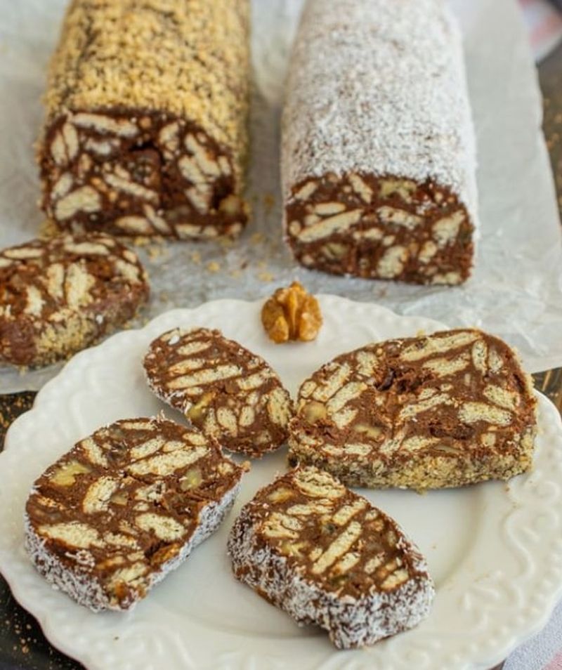 Salam de biscuiţi: Reţeta copilăriei. Cel mai bun desert