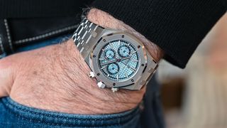 Bijuterii și brățări AGS: de ce ne place să le purtăm?