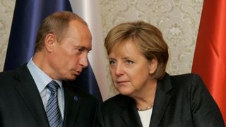 Angela Merkel  și Vladimir Putin au avut discuții despre  un proiect controversat