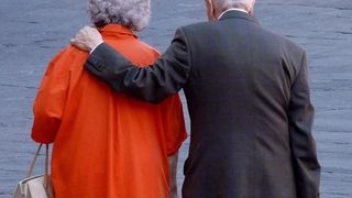 Legea pensiilor 2022: Cum vor fi calculate pensiile pentru femei şi bărbaţi? Creşte sau nu v&acirc;rsta de pensionare?